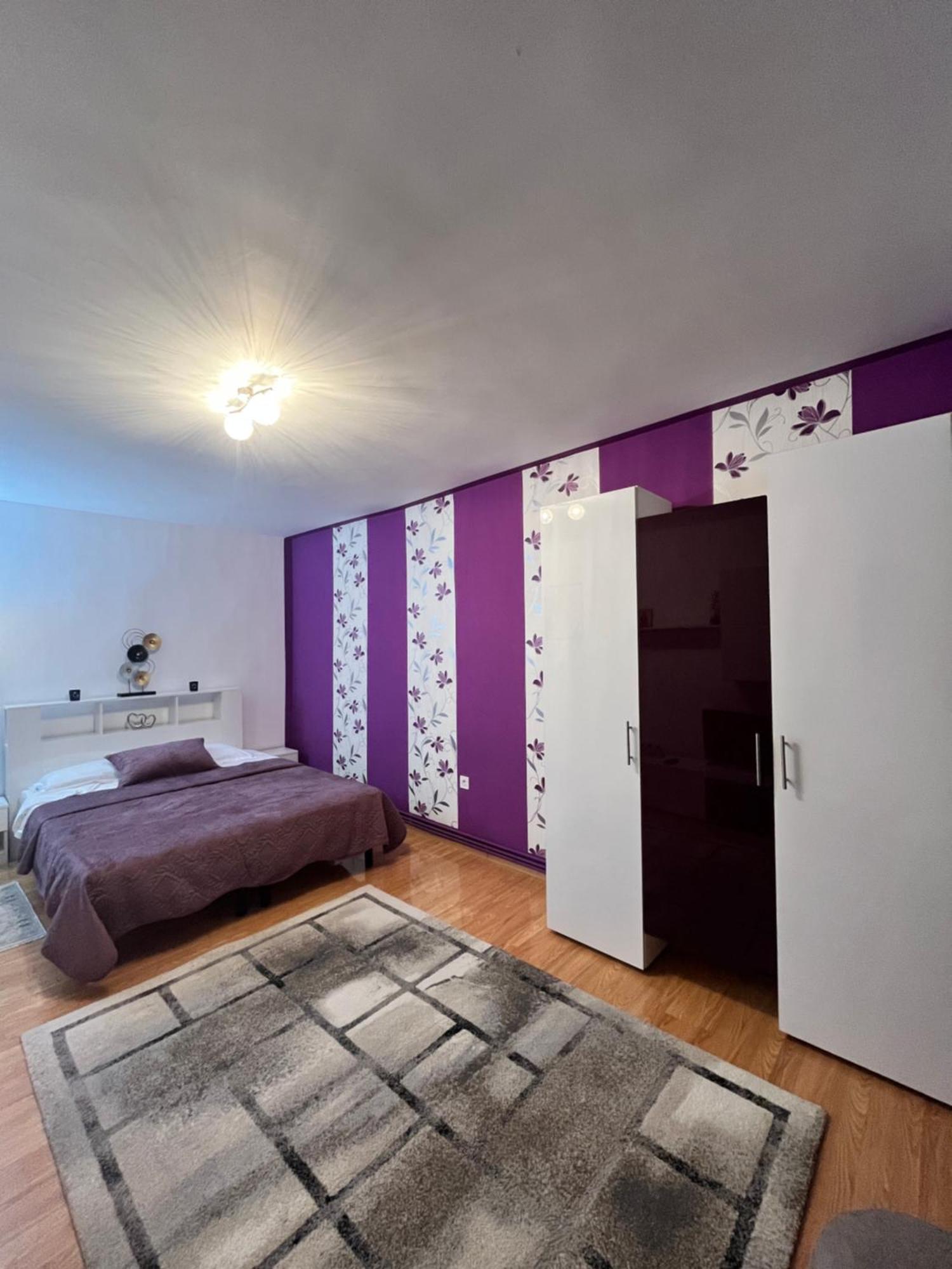 Carla Studio Brasov Bagian luar foto