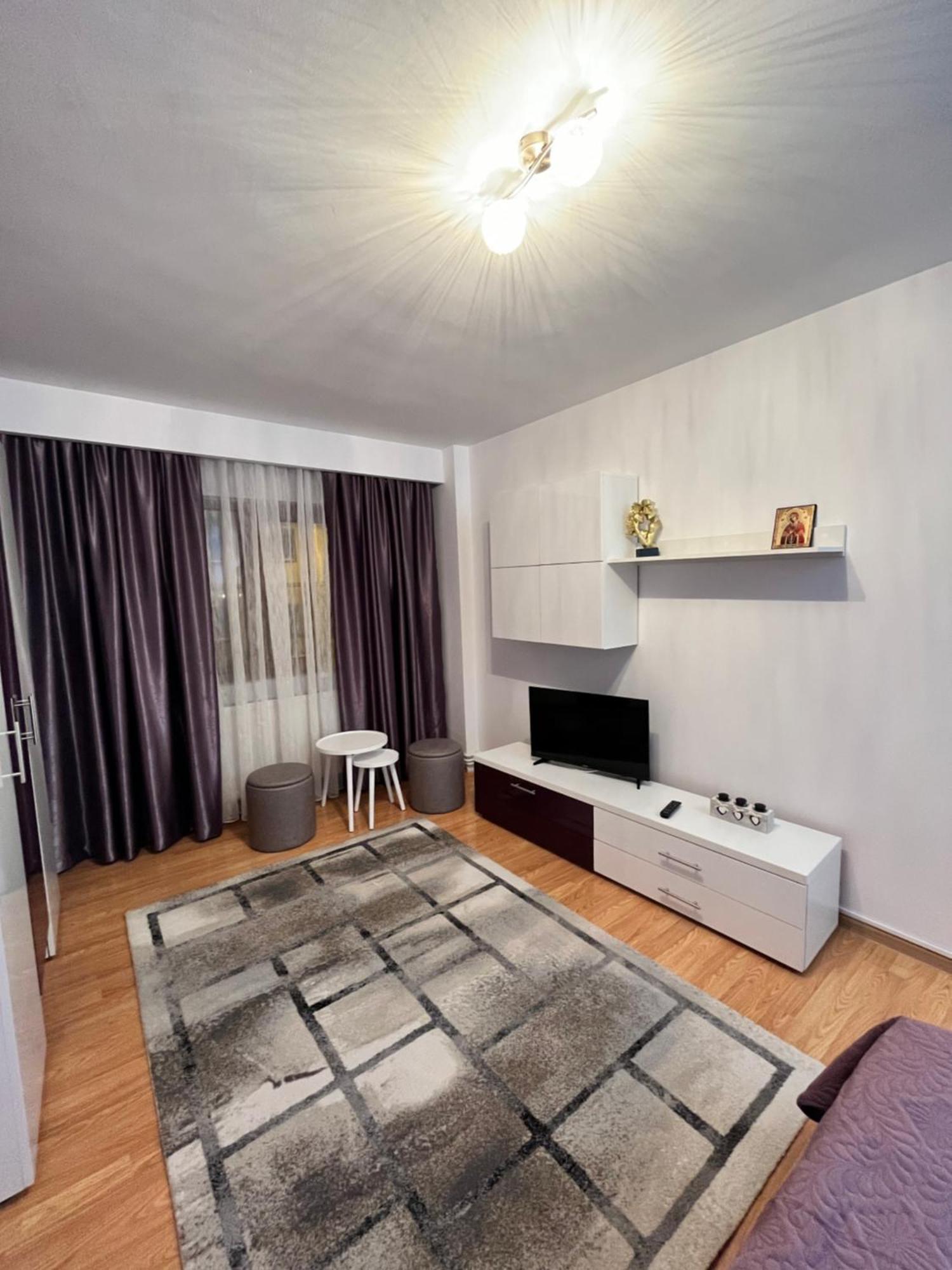 Carla Studio Brasov Bagian luar foto